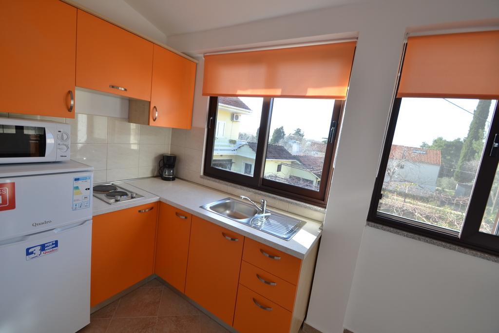 Apartments Kresan Sukošan Εξωτερικό φωτογραφία